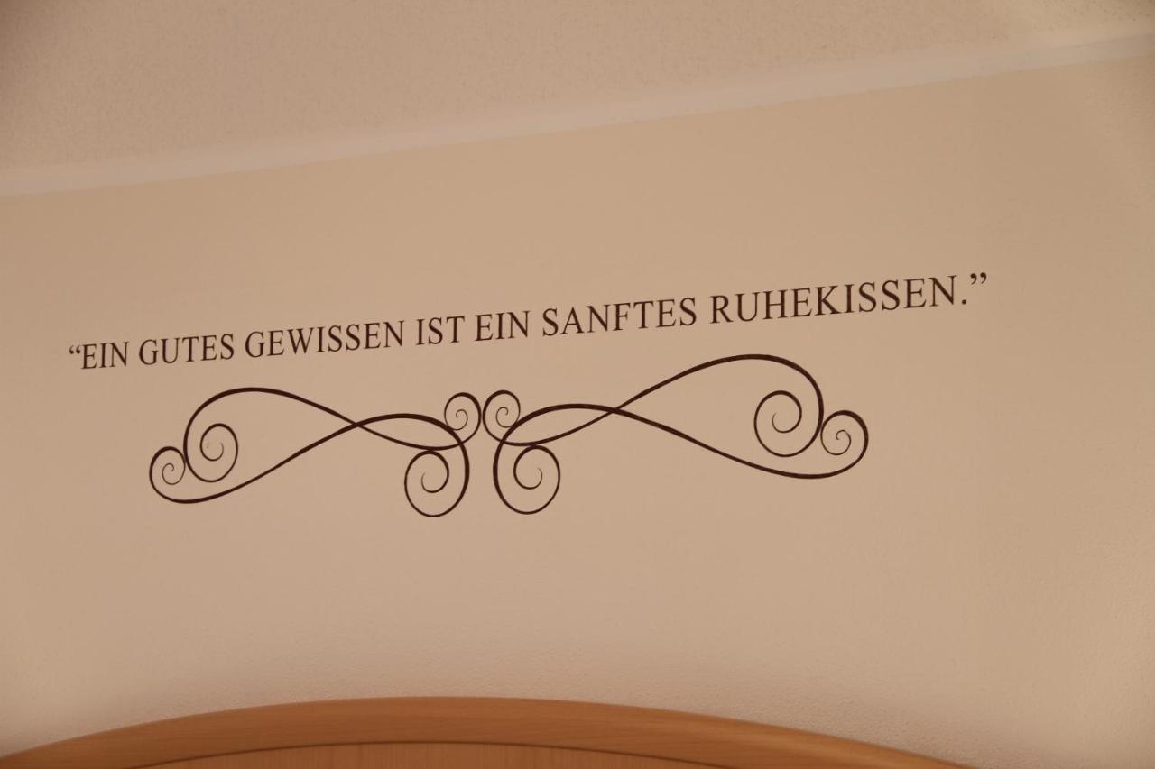 Gasthaus Pension Zum Lustigen Steirer Bruck an der Mur Bagian luar foto